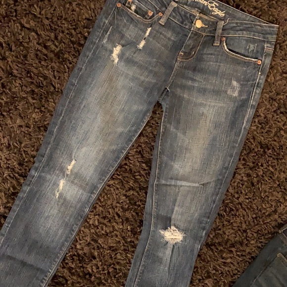 Two Pair Of American Eagle Jeans In Size 4 Regular - Picture 5 of 10